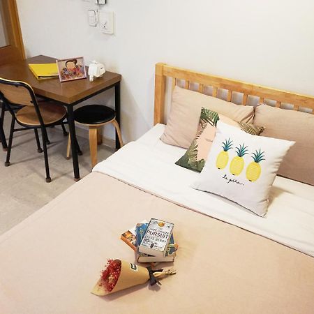 Lee & No Guesthouse Hongdae Seul Exterior foto
