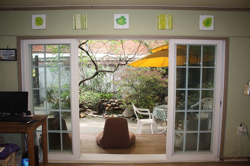 Lee & No Guesthouse Hongdae Seul Exterior foto
