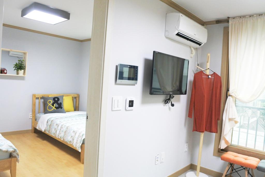 Lee & No Guesthouse Hongdae Seul Exterior foto
